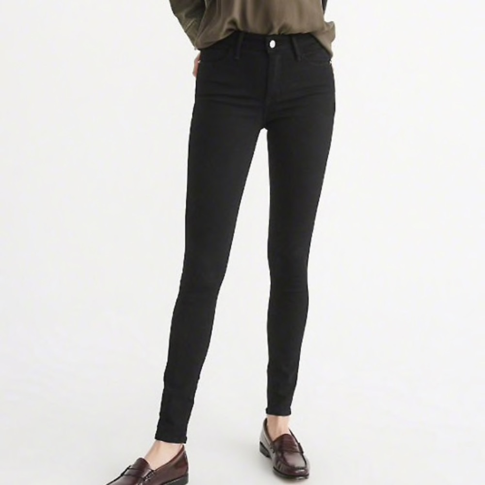 Abercrombie & Fitch black skinny jeans